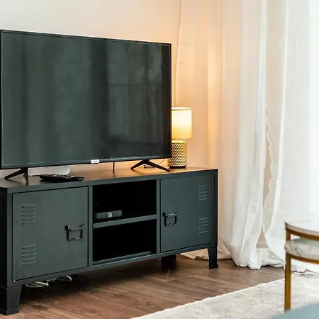 Apartment Aleja Sikorskiego 18 By Homeprime