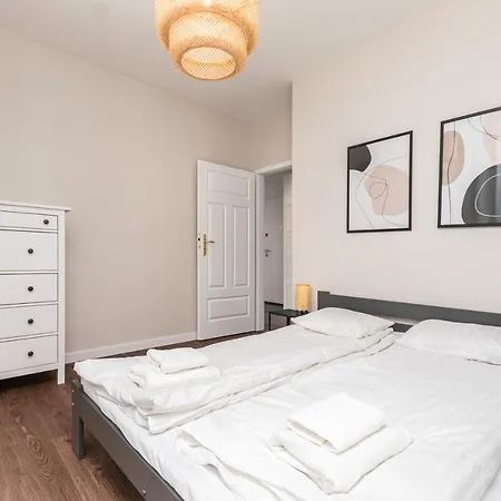 Apartment Aleja Sikorskiego 18 By Homeprime Warsaw
