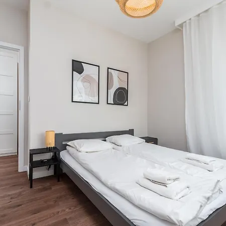 Apartment Aleja Sikorskiego 18 By Homeprime