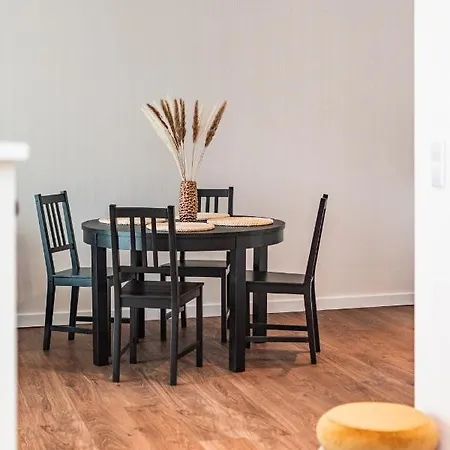 Apartment Aleja Sikorskiego 18 By Homeprime Warsaw