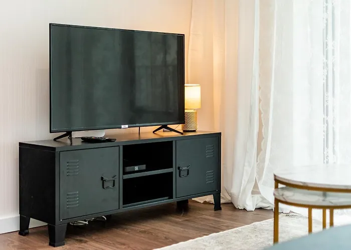 شقة Aleja Sikorskiego 18 By Homeprime